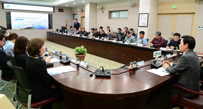 04.28-5 보도자료(대가야 건강누리마을 조성사업 용역 착수 보고회 개최)(2).jpg