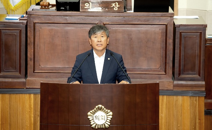 14. 예산결산특별위원장- 양진오 의원.JPG