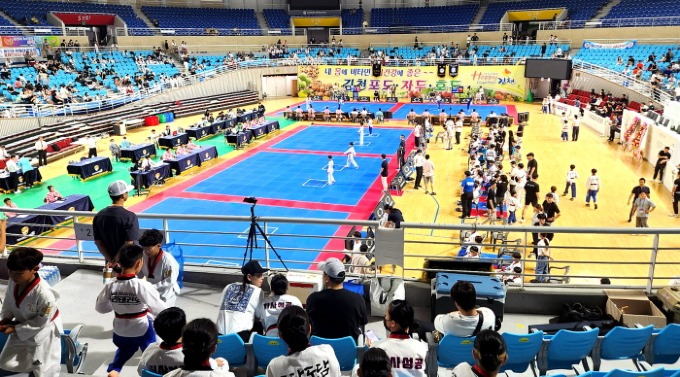 김천에서 개최된 「2023 전국 어린이 태권왕 대회」-스포츠산업과(사진2).jpg