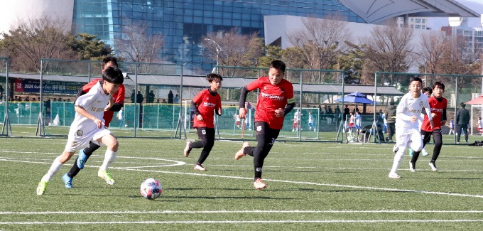 2-2. 유소년 축구 페스티벌 23일까지 열전 돌입.jpg